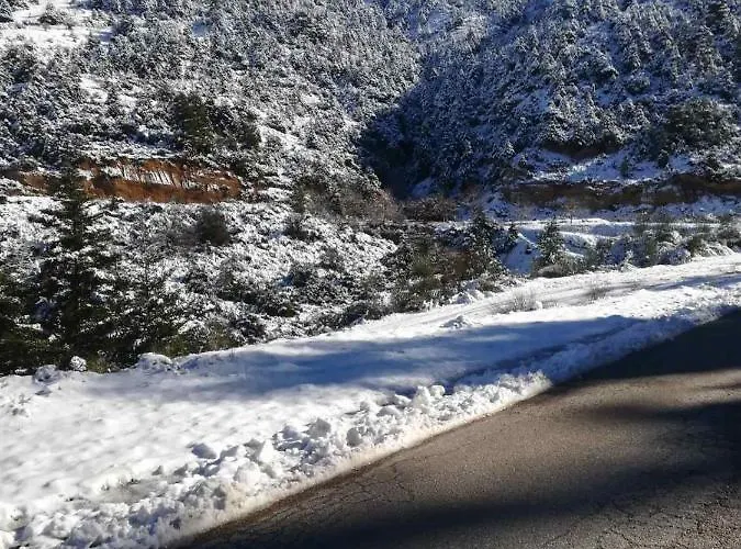 Zahlorou View House, 2bedrooms & 2bathrooms *